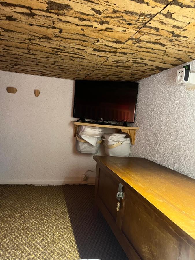 Appartement Proche Centre Ville 4 Personnes Proche Telecabine Wifi Couchages 2 Mezzanines 1Bz Residence La Tourette Cauterets Exterior foto